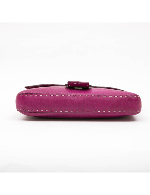 Sac baguette FENDI cuir taurillon fuchsia