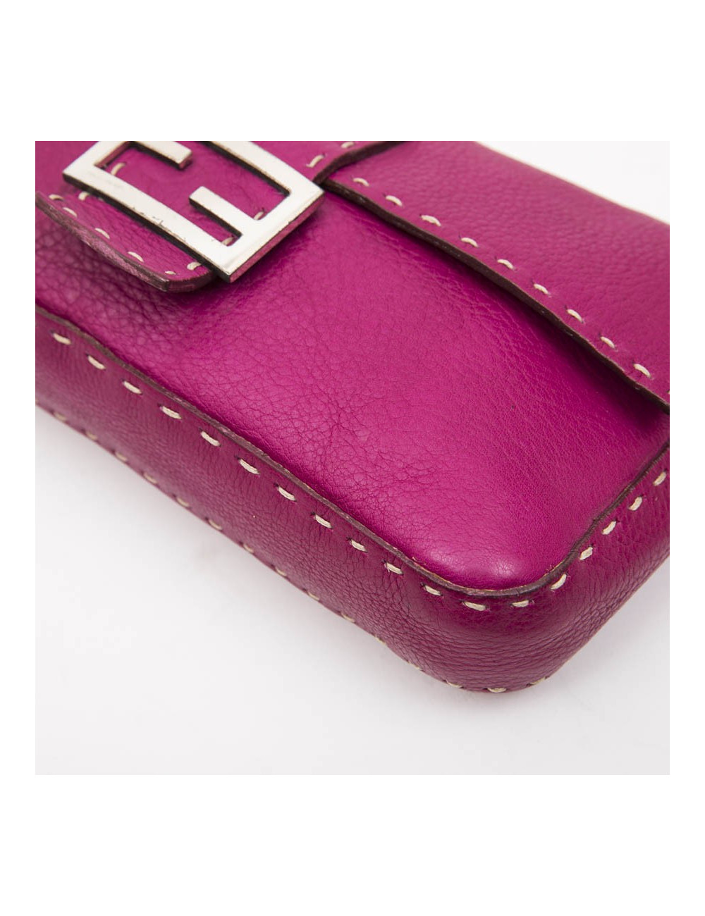 Sac baguette FENDI cuir taurillon fuchsia