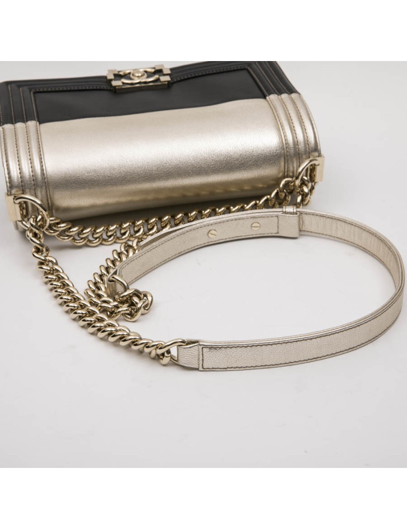 Sac " Boy" CHANEL bicolore noir et argent
