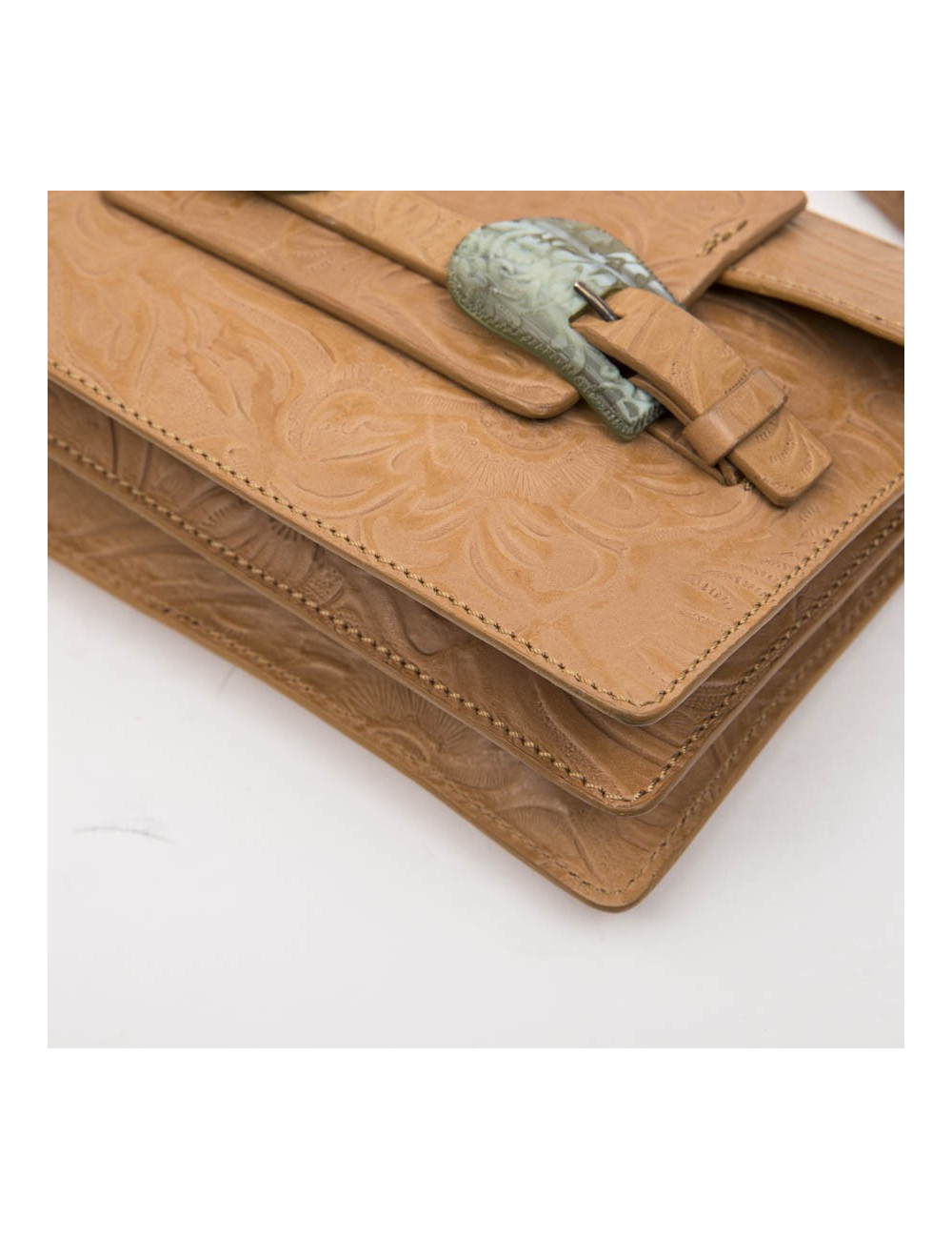 Sac FENDI cuir embossé gold et boucles en corne vert céladon