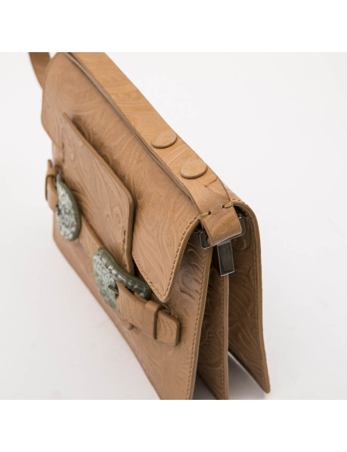 Sac FENDI cuir embossé gold et boucles en corne vert céladon