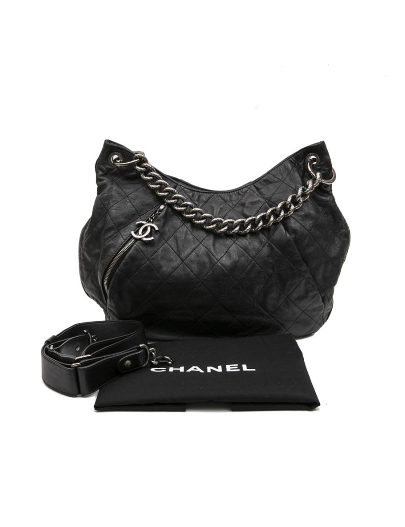 Sac besace CHANEL cuir matelassé gris foncé 