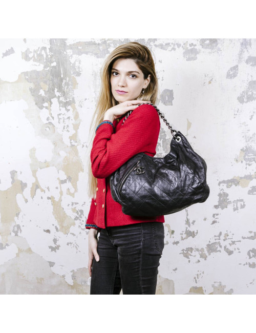 CHANEL messenger bag in aged soft gray quilted lambskin leather