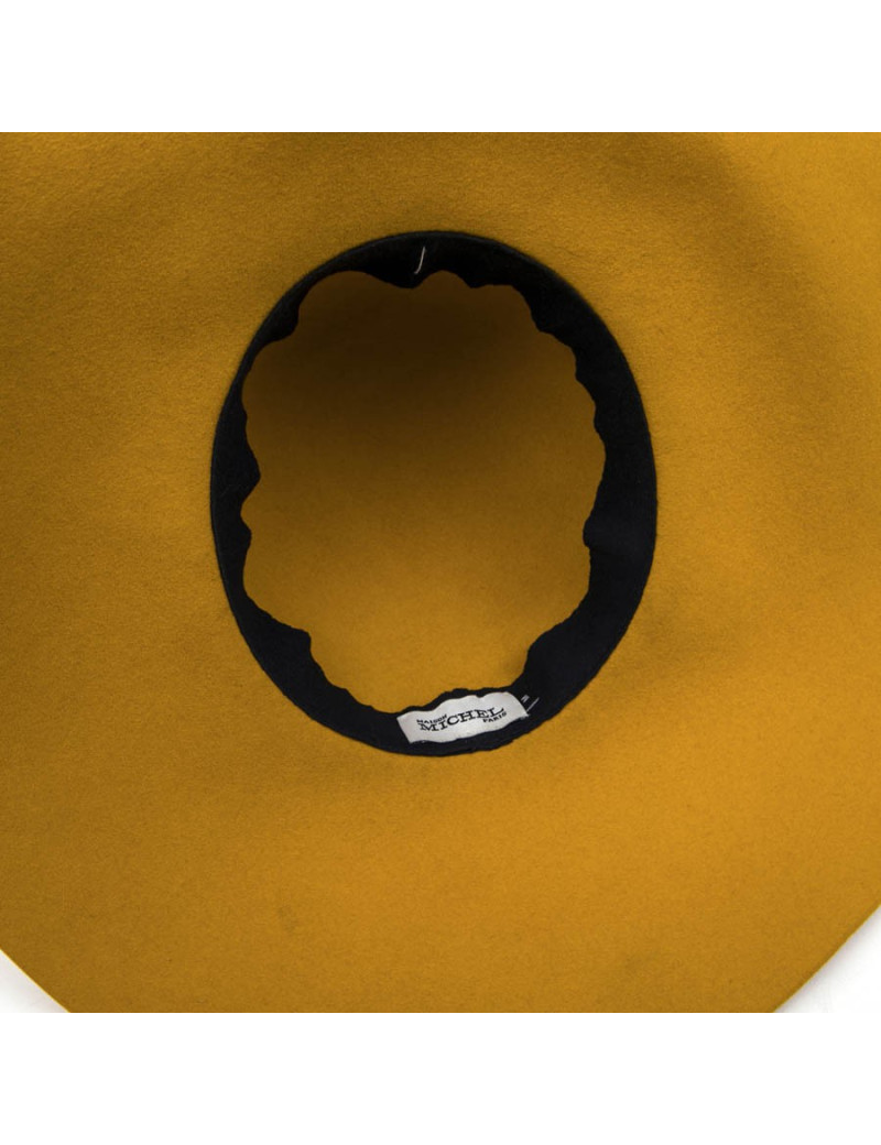 E.S Chapeau TM MAISON MICHEL en feutrine jaune