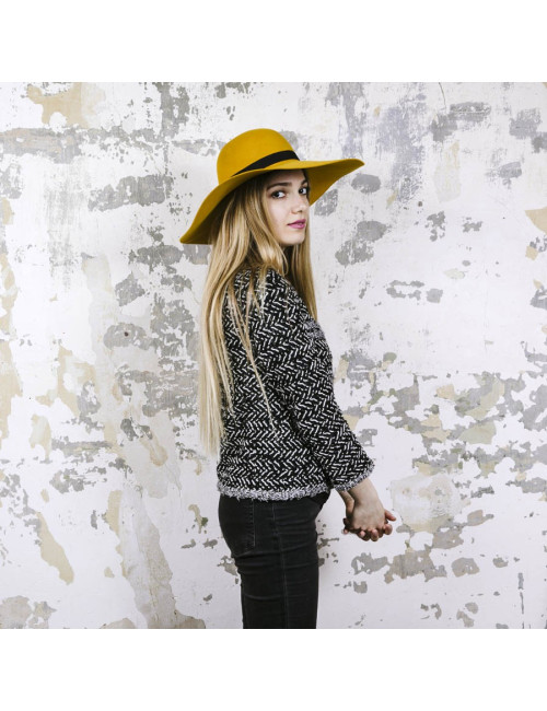 E.S Chapeau TM MAISON MICHEL en feutrine jaune