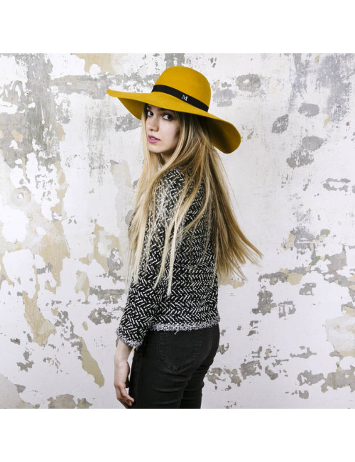 E.S Chapeau TM MAISON MICHEL en feutrine jaune