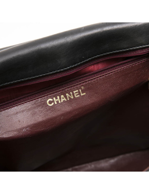 Sac jumbo CHANEL cuir d'agneau lisse matelassé noir Vintage