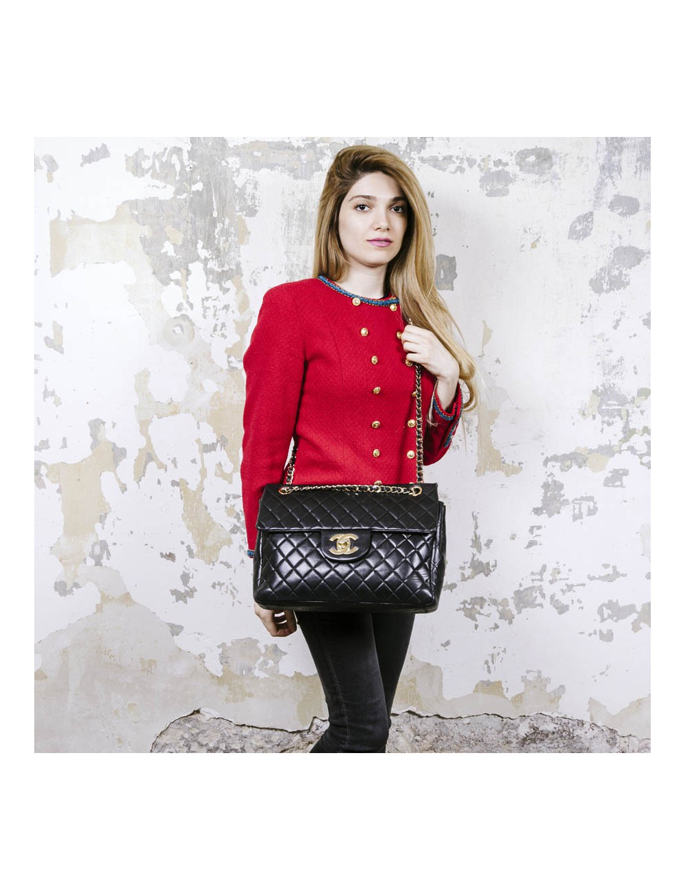 Sac jumbo CHANEL cuir d'agneau lisse matelassé noir Vintage