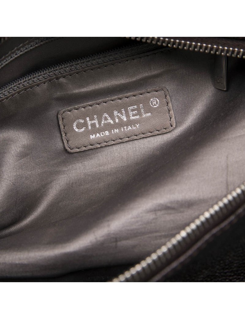 Chanel satchel bag in brown grained leather