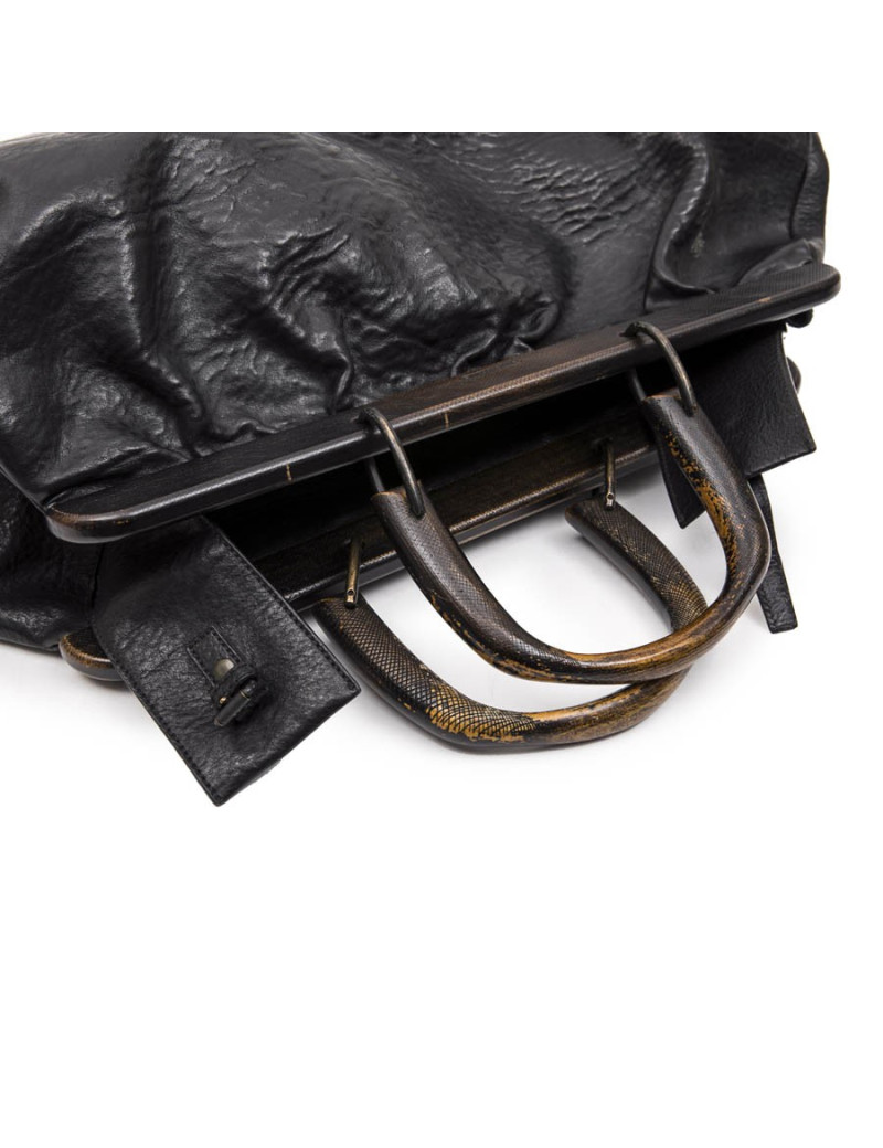 GUCCI vintage bag in a black cowhide leather and ribbed wood