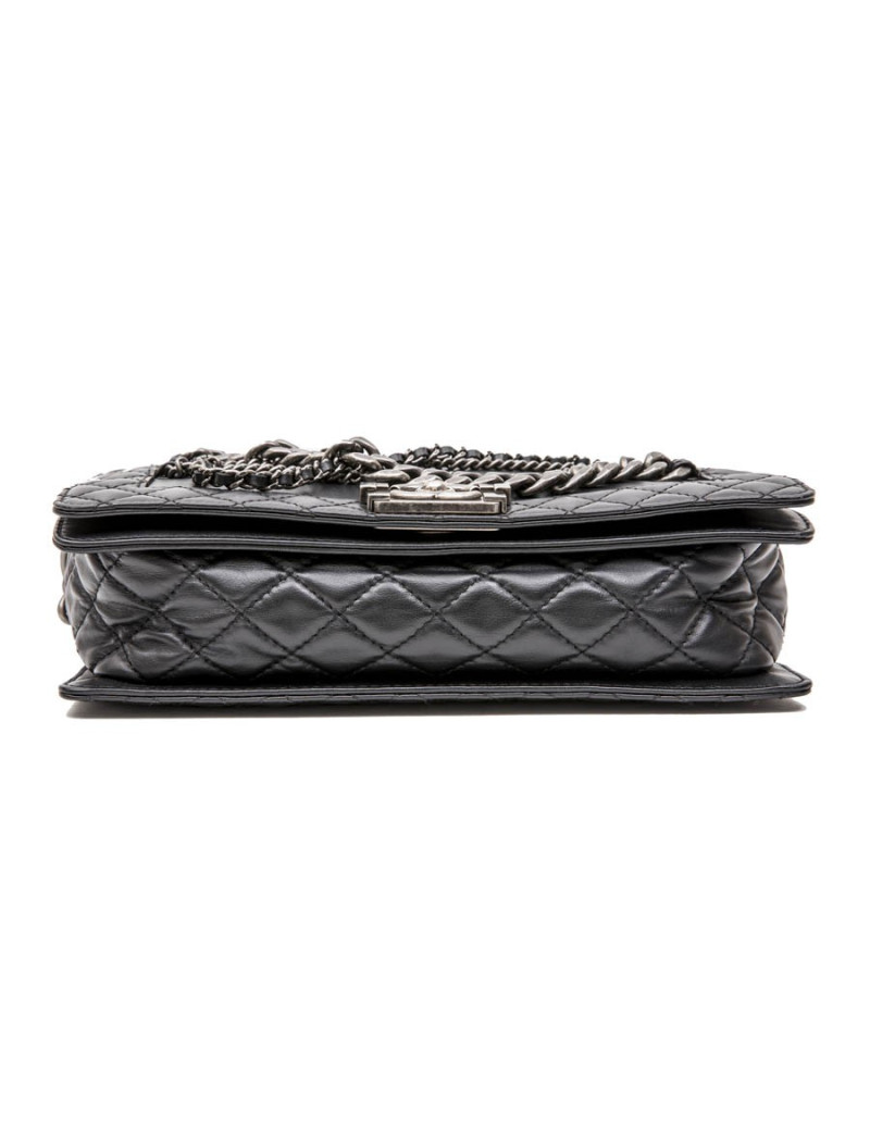 Sac Boy enchained CHANEL cuir d'agneau lisse noir et chaînes