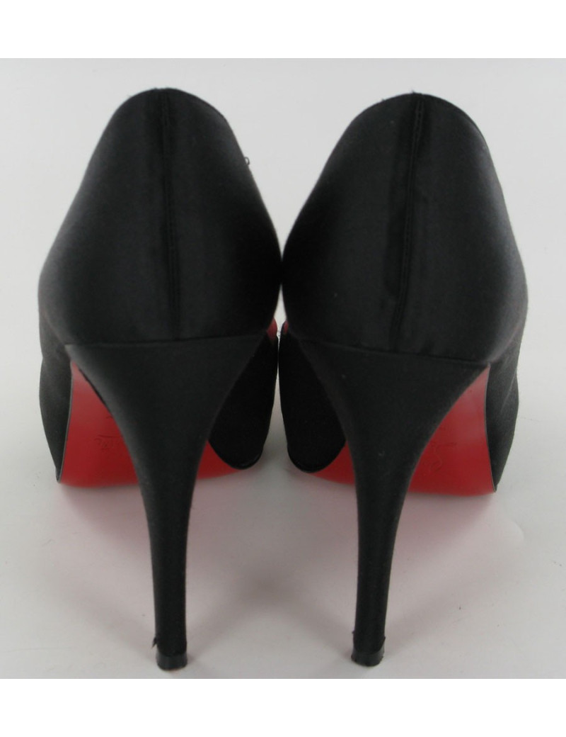 Escarpins LOUBOUTIN T37 satin noir et rouge