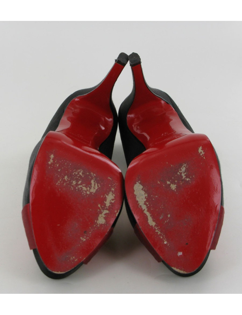 Escarpins LOUBOUTIN T37 satin noir et rouge