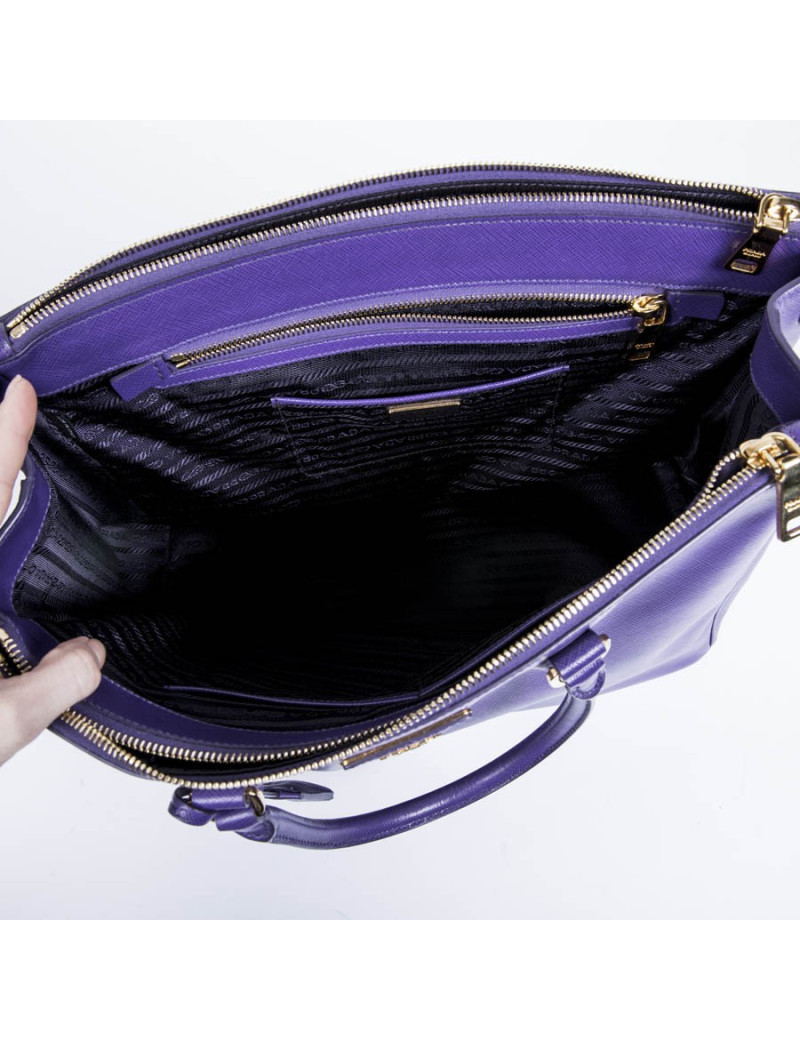 Sac PRADA "Galleria" en cuir Saffiano violet