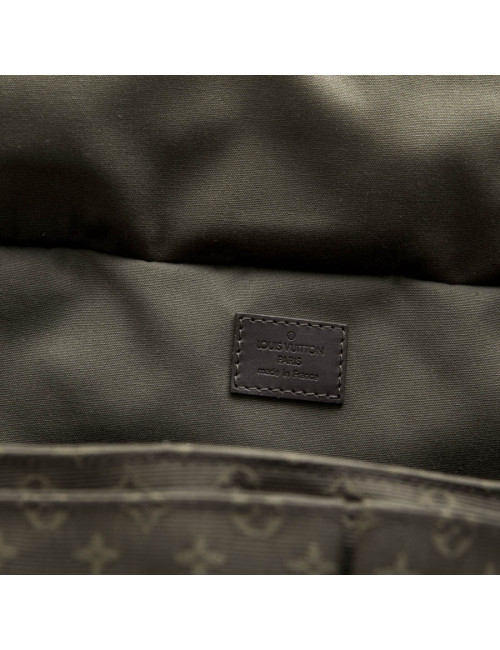 LOUIS VUITTON bag in khaki green monogram canvas