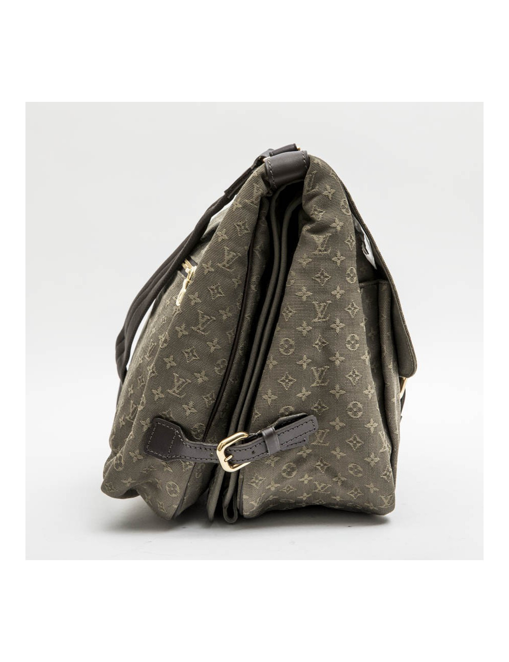 LOUIS VUITTON bag in khaki green monogram canvas