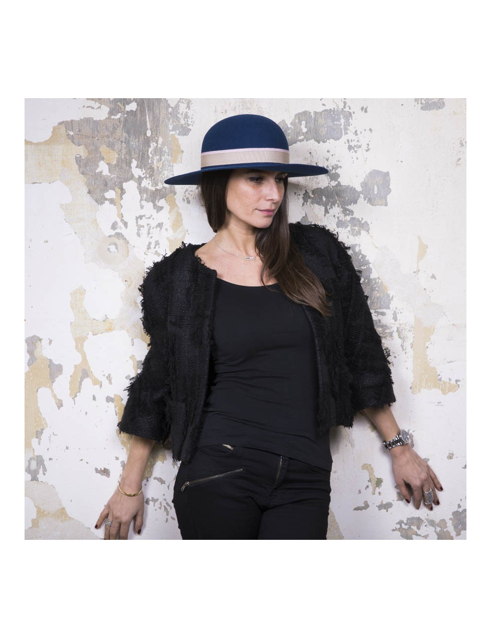 E.S Chapeau TM MAISON MICHEL en feutrine bleue