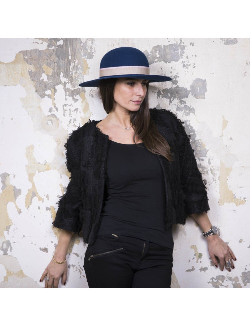 E.S Chapeau TM MAISON MICHEL en feutrine bleue