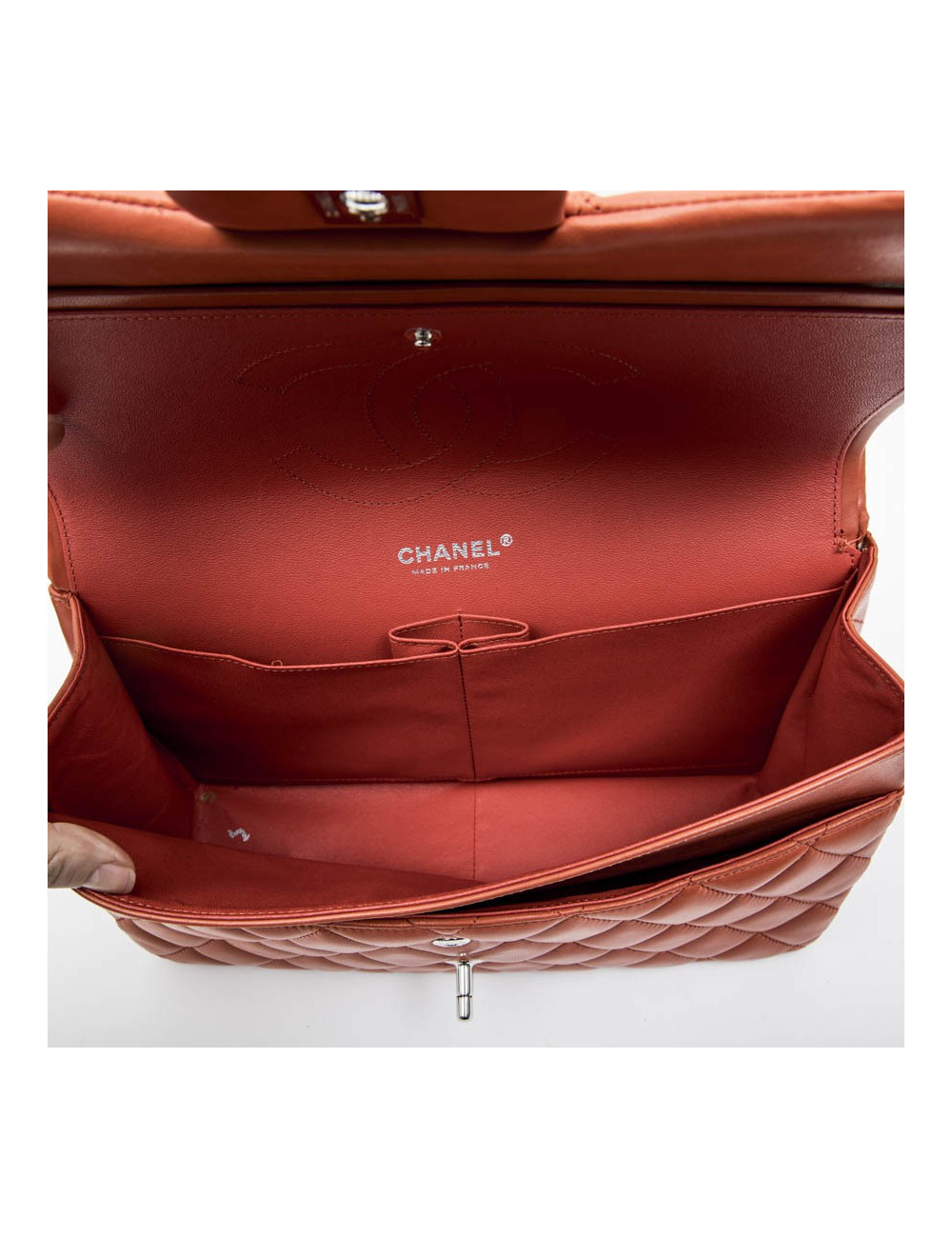 Sac CHANEL Jumbo en cuir d'agneau lisse matelassé corail