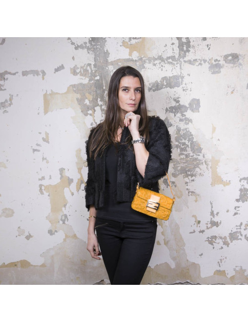 Mini sac baguette FENDI perlé ocre jaune
