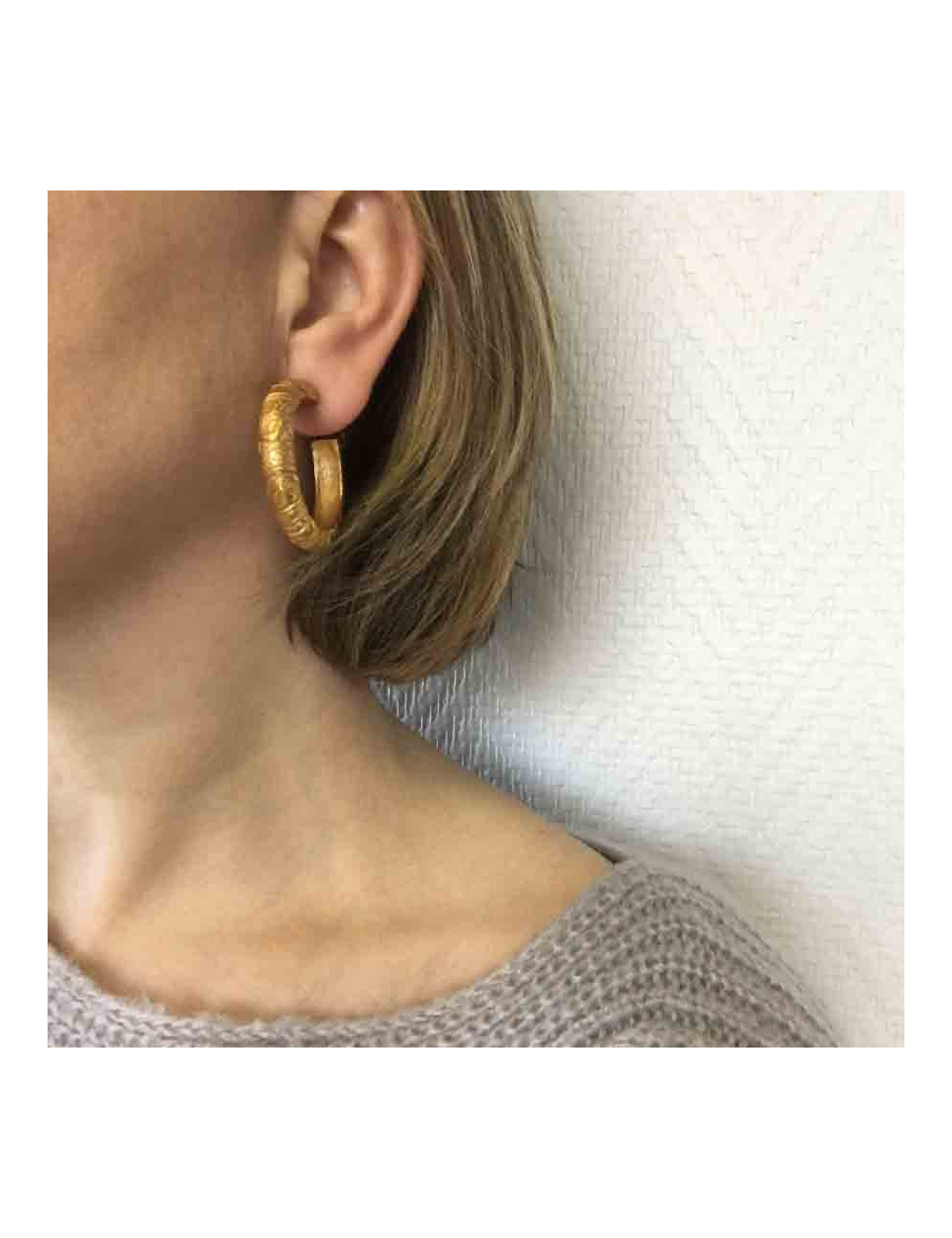  Boucles d'oreille créoles clips YSL YVES SAINT LAURENT Vintage en métal doré