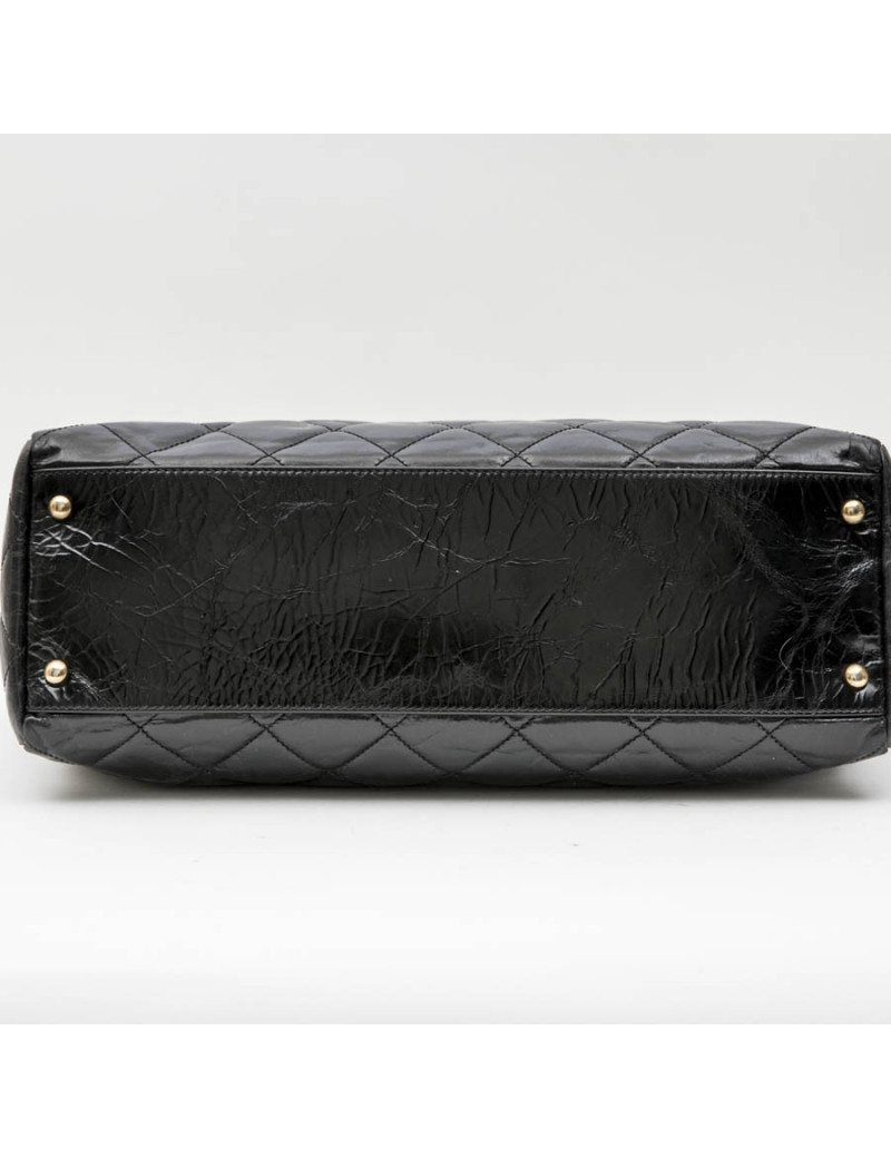 Chanel black aged leather tote bag