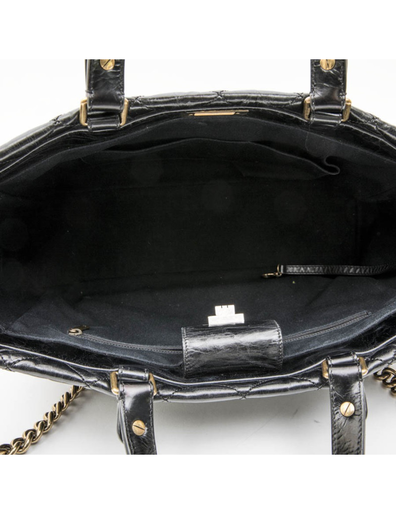 Sac cabas CHANEL cuir vieilli noir