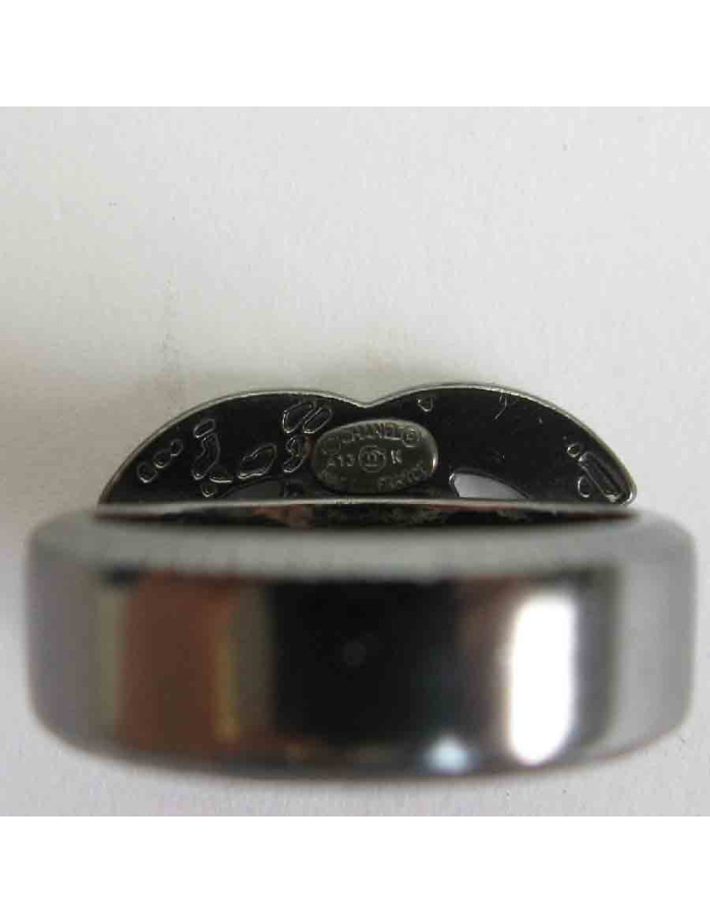 Bague CHANEL T52 CC métal noir