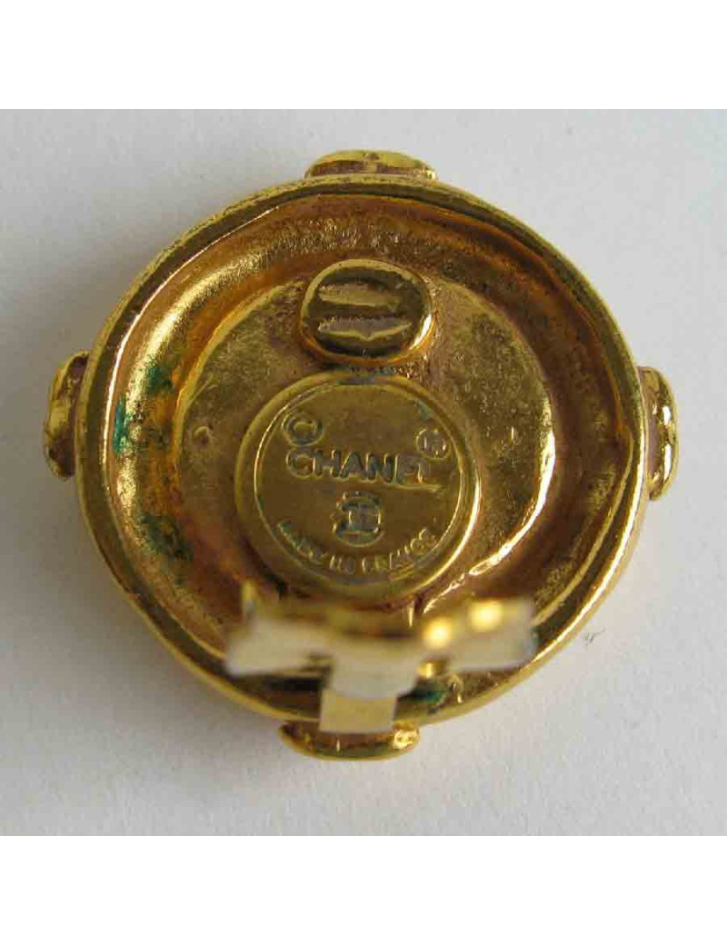 CHANEL Vintage clip-on earrings in gilt metal