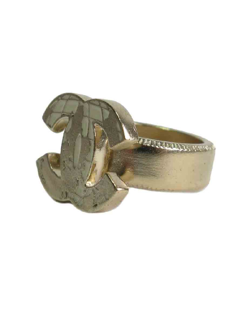 Bague CHANEL T 51 CC mappemonde en métal doré