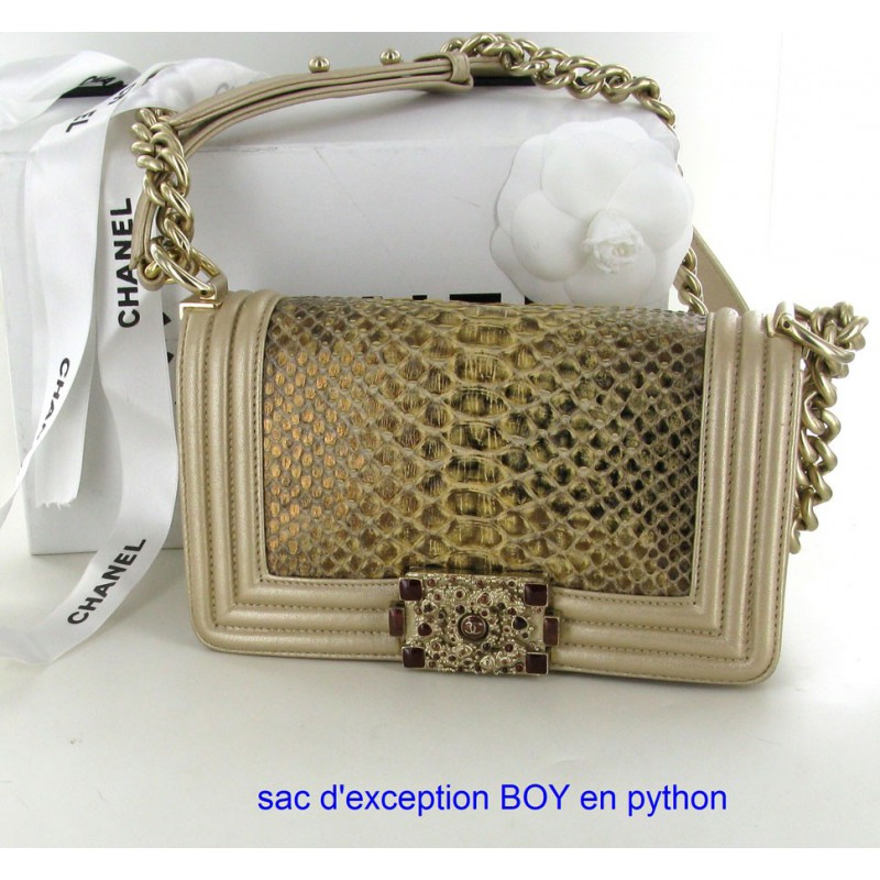 Bag Boy CHANEL 'piece of exception' in python - VALOIS VINTAGE PARIS