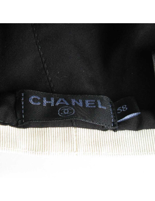Béret CHANEL T 58 coton noir, liseré blanc et noeud écru