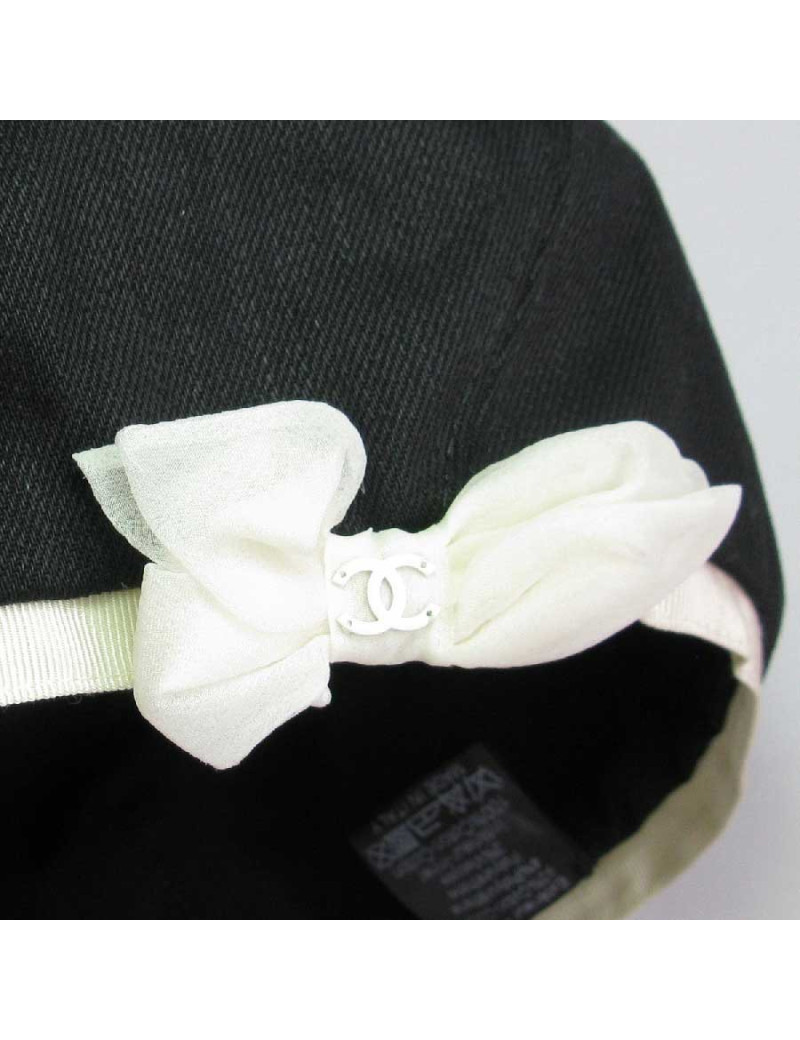 Beret T 58 CHANEL  coton noir et liseret blanc et noeud écru