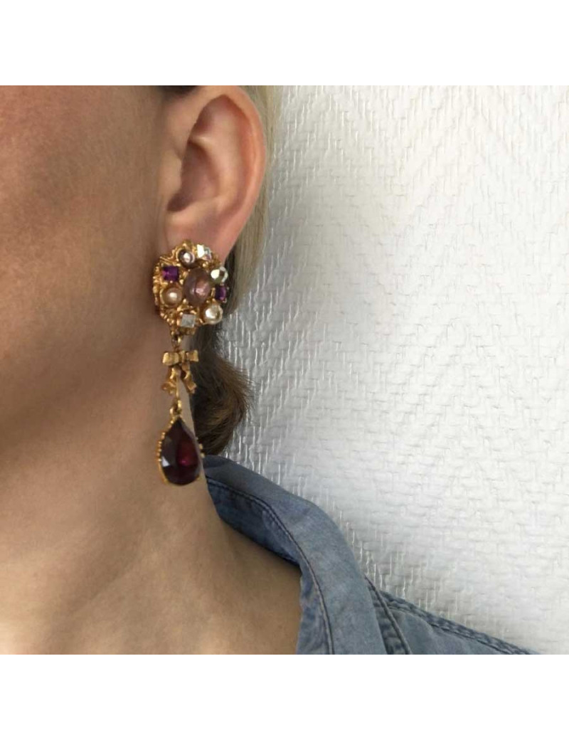 a réparer Boucles d'oreille clips CHRISTIAN LACROIX pendantes