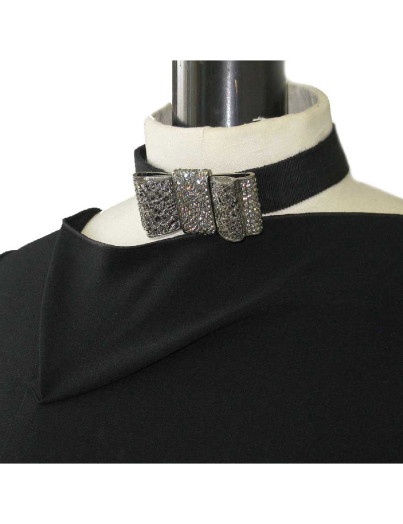 Collier ras de cou CHANEL noeud strass
