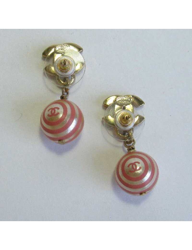 CHANEL stud earrings  CC and pearl