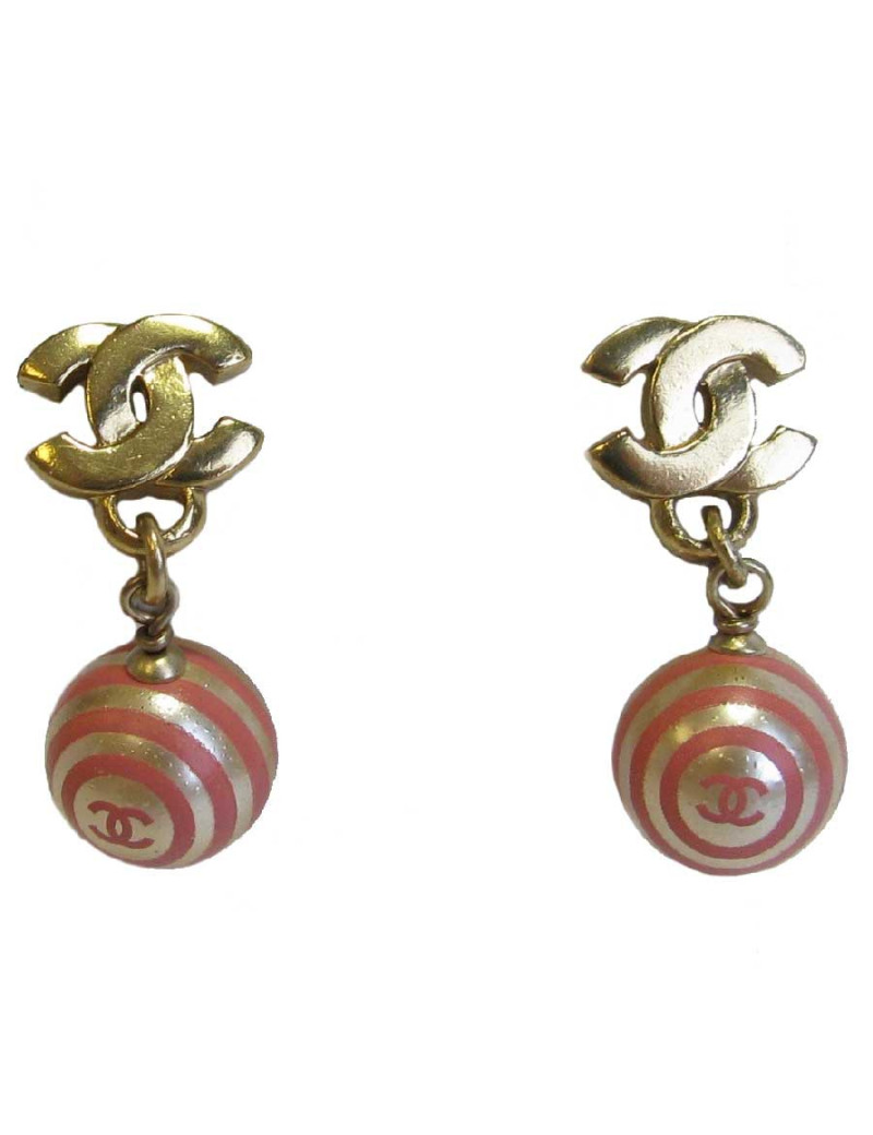 CHANEL stud earrings  CC and pearl