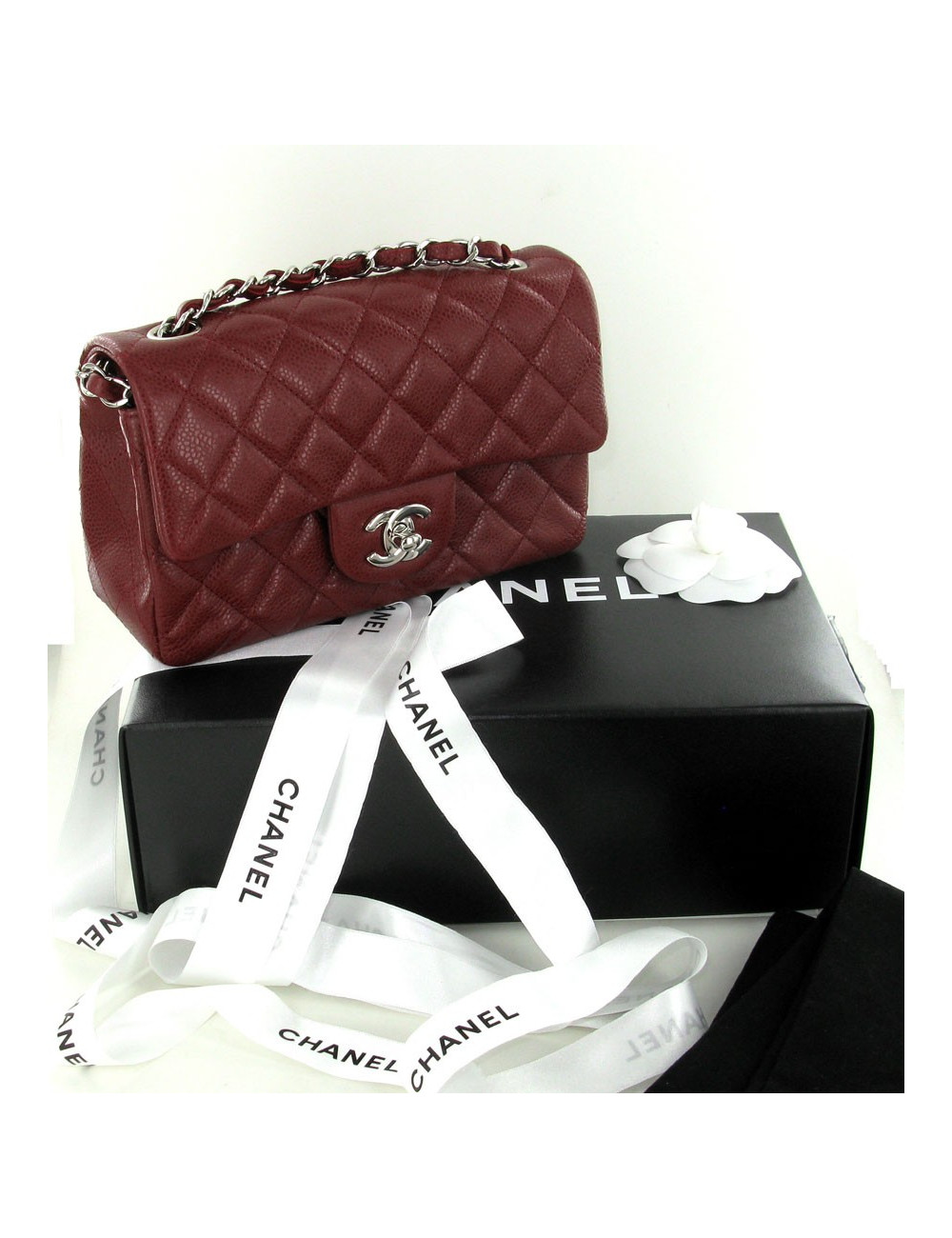 sac Mademoiselle CHANEL PM cuir grainé bordeaux
