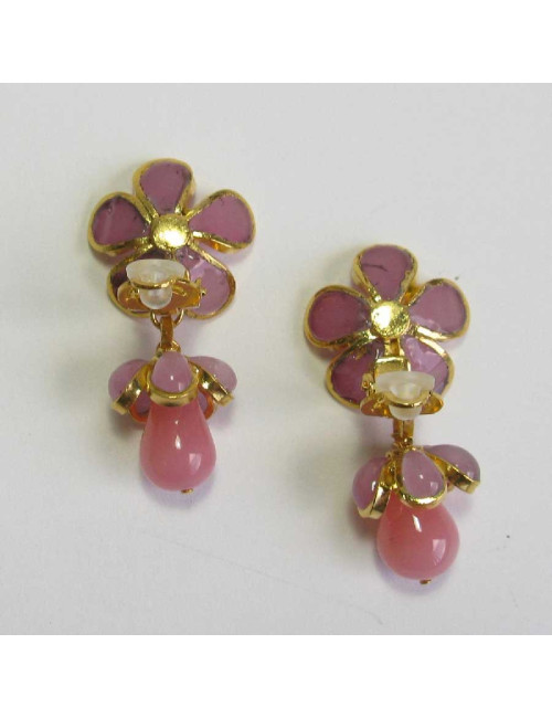 MARGUERITE DE VALOIS pendants pink flowers clip-on earrings in molten glass