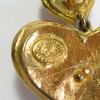 Boucles d'oreille clips CHRISTIAN LACROIX coeur pendant en métal doré et pierres fantaisies