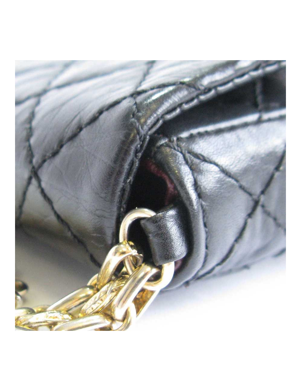 Pochette CHANEL en cuir vieilli noir matelassé 