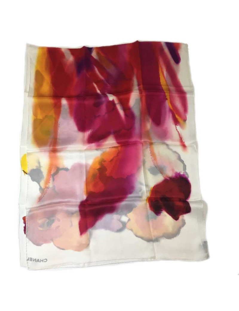 Carré CHANEL camélia en soie