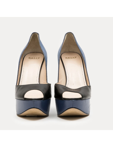 Escarpins compensés T39 BALLY cuir bicolore bleu et noir 2