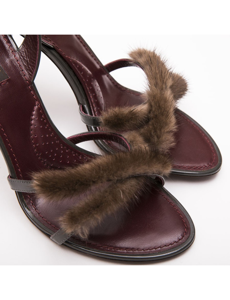 Sandales hautes T 39 LOUIS VUITTON avec bandes vison