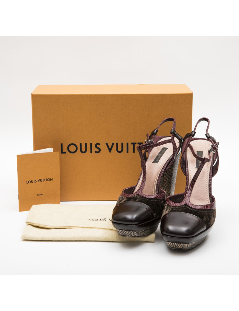 Sandales hautes T 39.5 LOUIS VUITTON multicolores velours et python