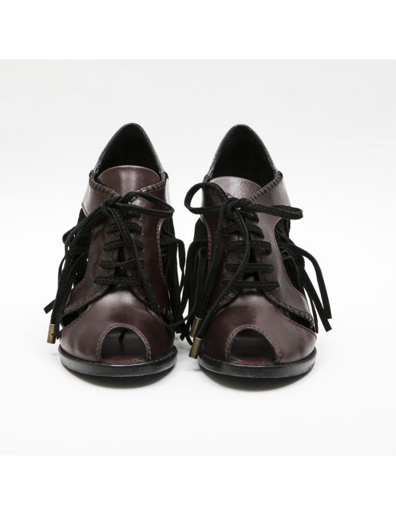 Sandales Hautes T 39 LOUIS VUITTON en cuir prune et franges noires