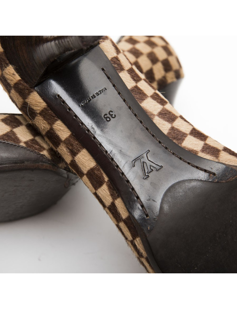 Escarpins T 39 LOUIS VUITTON Bi matière