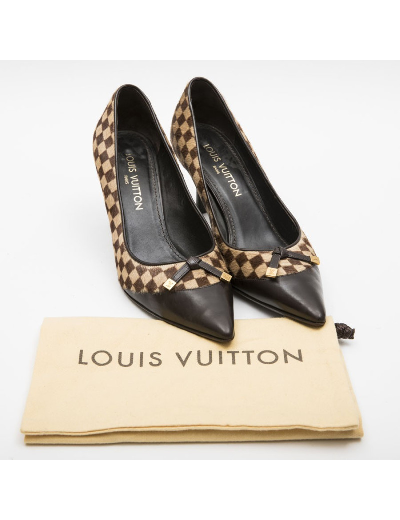 Escarpins T 39 LOUIS VUITTON Bi matière