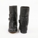 Boots T 37.5 CHANEL cuir de veau noir vieilli 