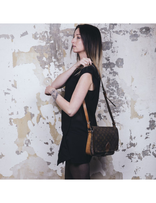 Cartouchière LOUIS VUITTON en toile et cuir